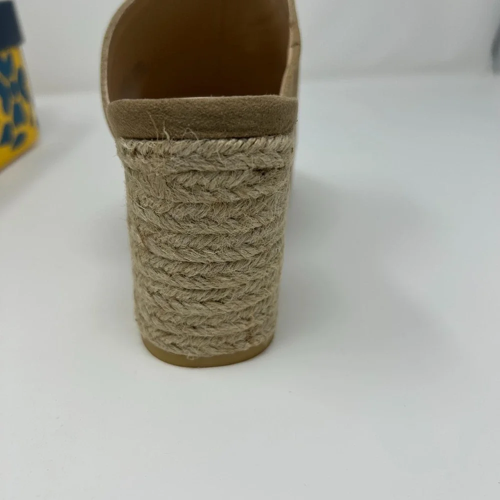 Sbicca Vintage Collection Helena Women 9 Sandal Natural Suede Block Heel Slip On